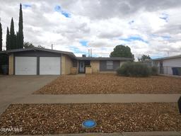 2812 CABOT Place — Parkwood