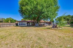 2630 Kings Road — Lake Nasworthy-Fishermans