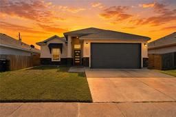 1633 Antoinette Drive — Shoreline Oaks