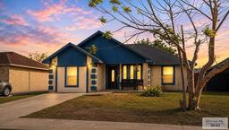 522 Fresa Ln — EL NARANJAL