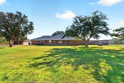 3800 Kniffen Dr — Skyview