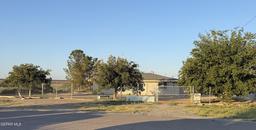 11651 Riverside — El Gran Valle