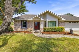 1602 Silver Saddle Dr — Horseshoe Oaks
