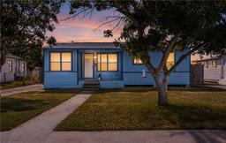 1538 Brentwood Drive