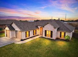 121 Jo Ann Street — ARCHER HEIGHTS