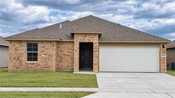9545 Swedish Oak Drive — Royal Oak South