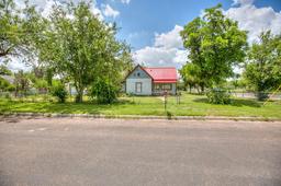 803 E 17th Street — Exall