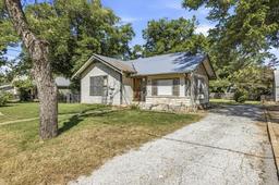 420 Plum St — Schultz