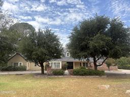 4935 MEADOWLARK Drive — Country Club
