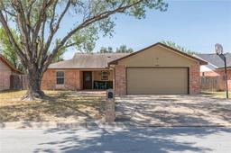 1609 Robin Avenue — Rayburn Heights