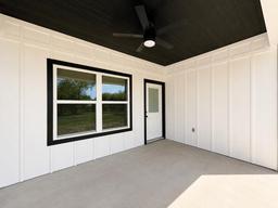 713 W 18th Street — Mineola