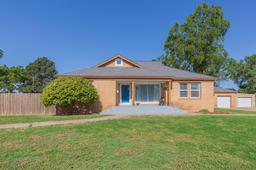 1012 BROADMOOR Street