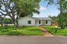 1902 Glass Ave — Little Bay Shores
