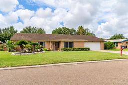 918 Fairway Drive — Ebony Terrace