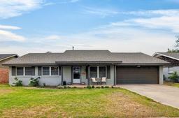 3331 Cimmaron Ave — Hyde Park