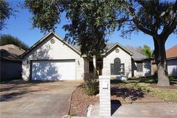 421 E Redbud Avenue — Crosspointe