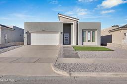 3009 Impression Street — Tierra Del Este