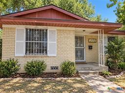 1325 Rose Ave