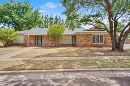 5423 76th Street