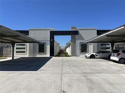805 W Garrison Drive