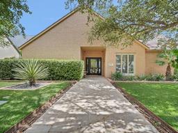 2713 Racquet Club Dr — Racquet Club South