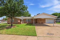 1309 Christine Road — Southern Hills