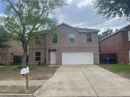 5712 N 36th Street — Hunter''s Cove