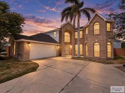 2784 Woodside Dr — ARBOR PARK