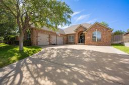 2407 SWEETGUM Lane