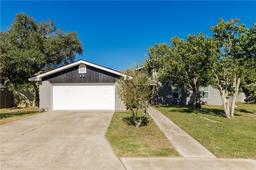 110 Wehring Lane — Aransas Pass-Donnan Acres