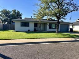 1808 Petroleum Dr — Fleetwood
