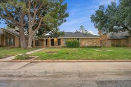 5112 Brighton Place — Saddle Club South