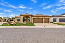 6409 Passo Via Street — Borderland Village