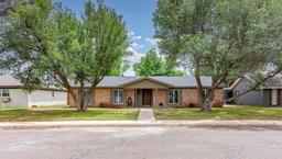 2803 Metz Dr — West Haven