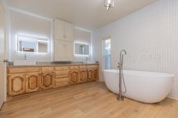 6207 ESTACADO Lane