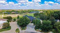 9 SANDHILLS Lane
