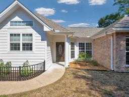 110 Garden Walk Lane