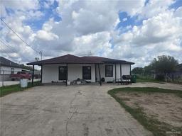 6806 Navaho Street — Ojo De Agua
