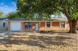 4618 Langford Lane — Lakeview Manor