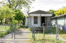 713 25th Street — Juarez