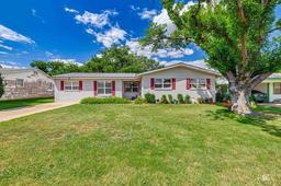 3302 Sac Avenue — College Hills