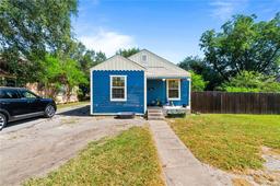 1033 E 4th Street