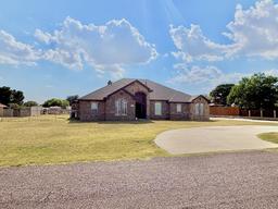 9221 Cromwell Terrace — Colonial Estates