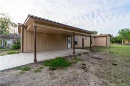 404 Dewey Avenue