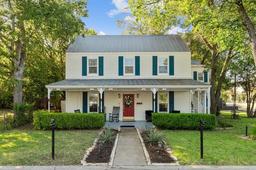 305 S Orange St — Pfeil Addition