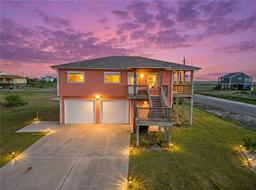 74 W Castle Oak Lane — Holiday Beach