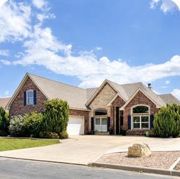 6114 Katie Lane — Saddle Club