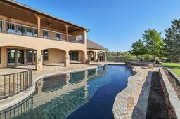 104 OVERLOOK Circle