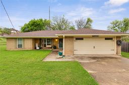 13700 Harbor Drive, Woodway, TX, 76712
