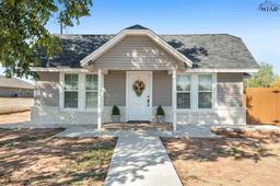 501 E Olive Street, Holliday, TX, 76366